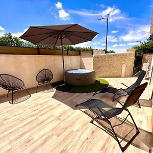 Maison De Charme Avec Jacuzzi Hébergement de vacances