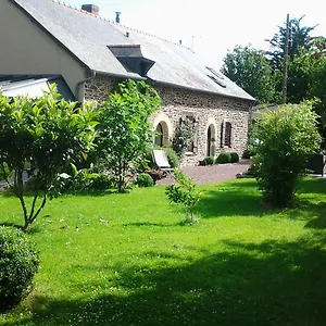 Patis De Cahot Au 108 , Bruz France